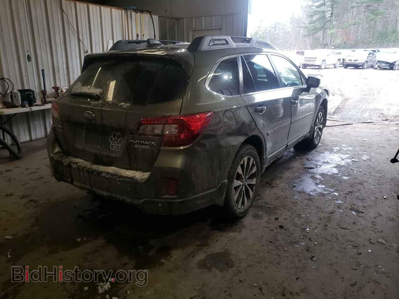 2017 SUBARU OUTBACK - VIN: 4S4BSANC1H3272235 - Фото 4