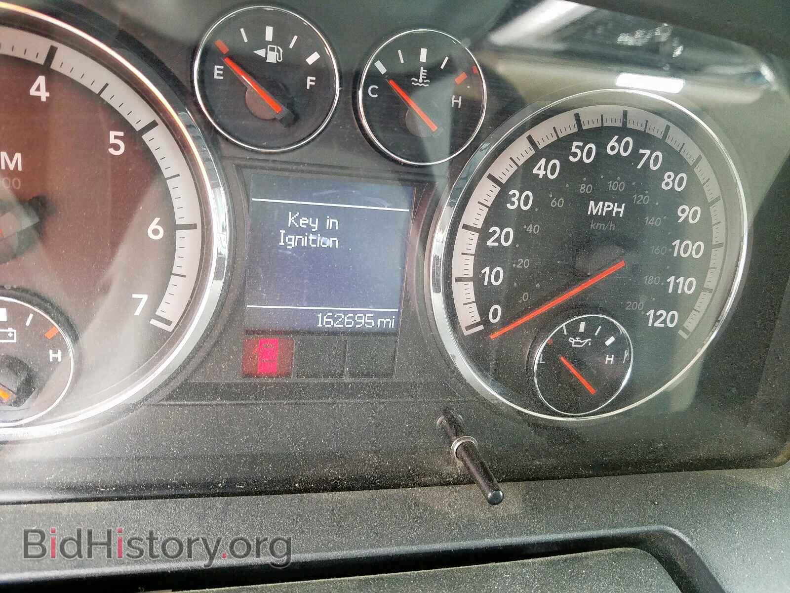 2010 DODGE RAM 1500 - VIN: 1D7RB1CT4AS208178 - Фото 8