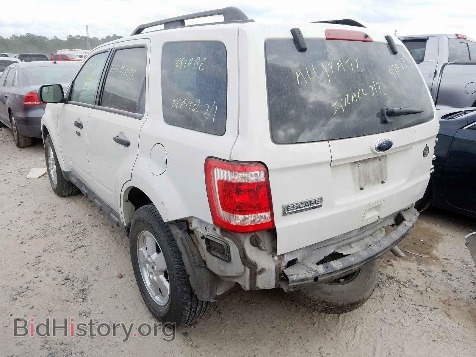 2011 FORD ESCAPE - VIN: 1FMCU9D73BKA33865 - Фото 3