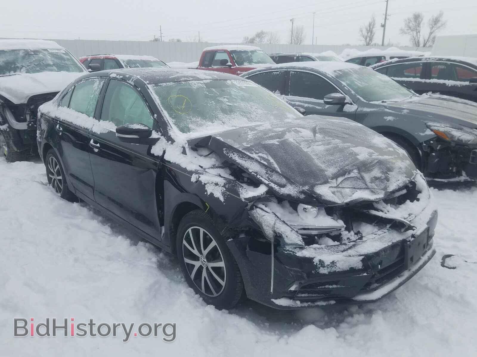 Фотография 3VWDB7AJ6HM354316 - VOLKSWAGEN JETTA 2017