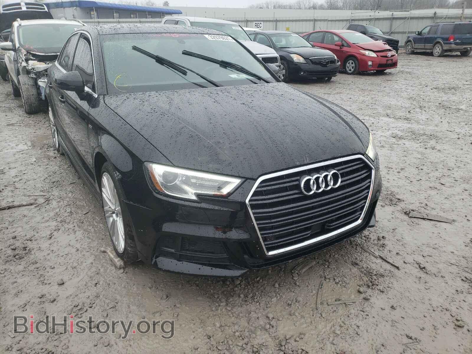 Фотография WAUGUGFF3H1040664 - AUDI A3 2017