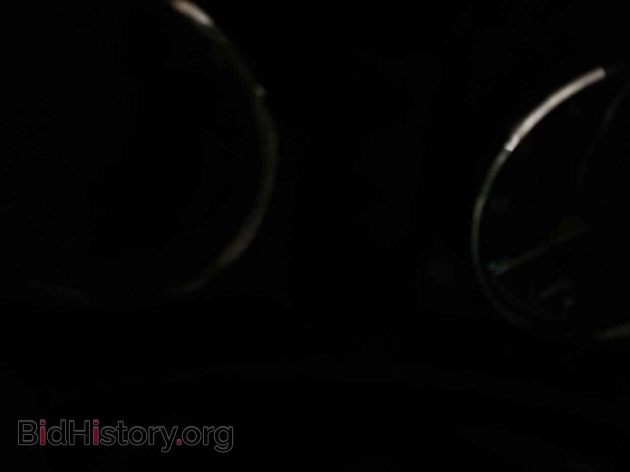 2017 TOYOTA COROLLA - VIN: 2T1BURHE2HC885014 - Photo 8