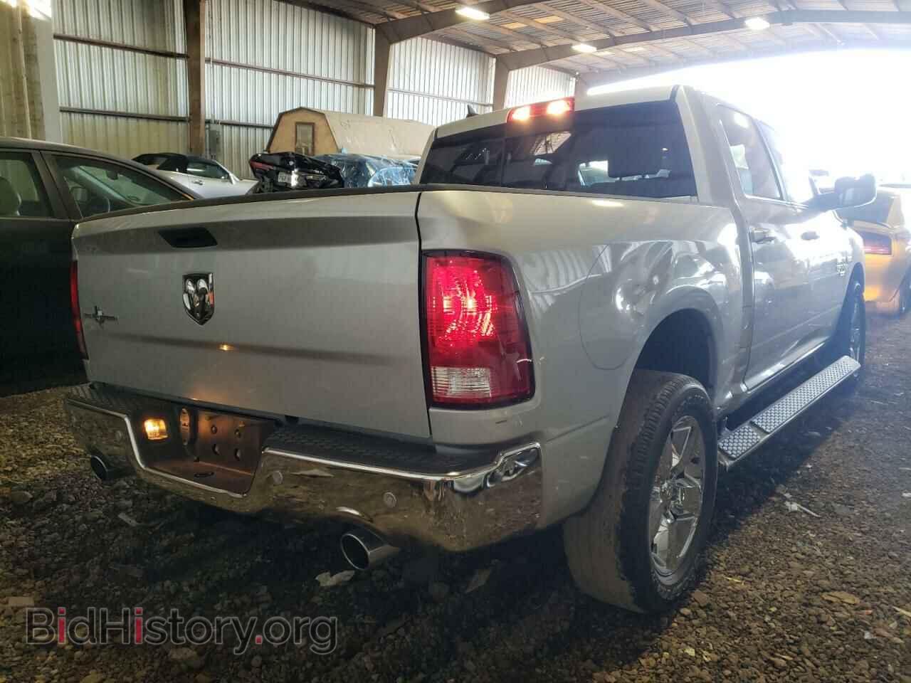 2019 RAM 1500 - VIN: 1C6RR6LT9KS549331 - Фото 4