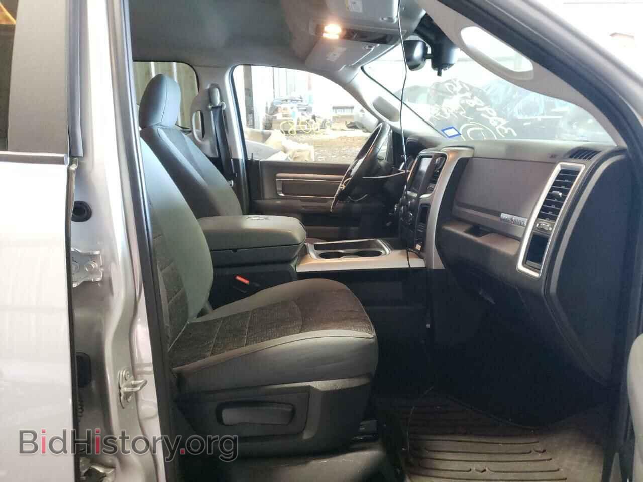 2019 RAM 1500 - VIN: 1C6RR6LT9KS549331 - Фото 5
