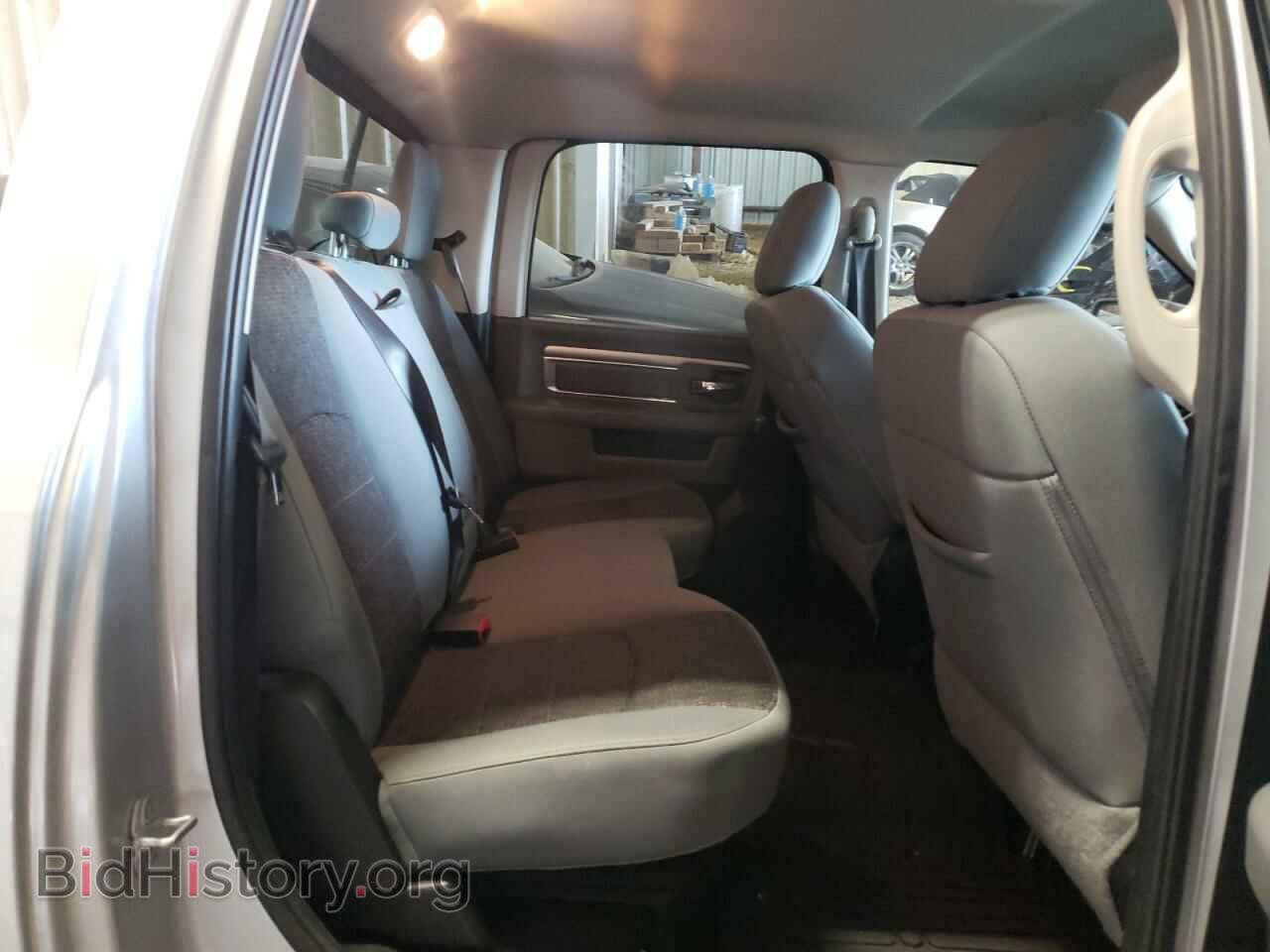 2019 RAM 1500 - VIN: 1C6RR6LT9KS549331 - Фото 6