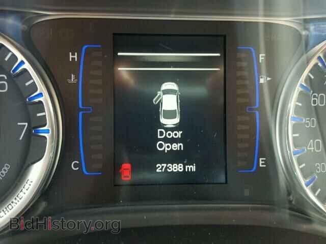 2015 CHRYSLER 200 - VIN: 1C3CCCABXFN671844 - Photo 8