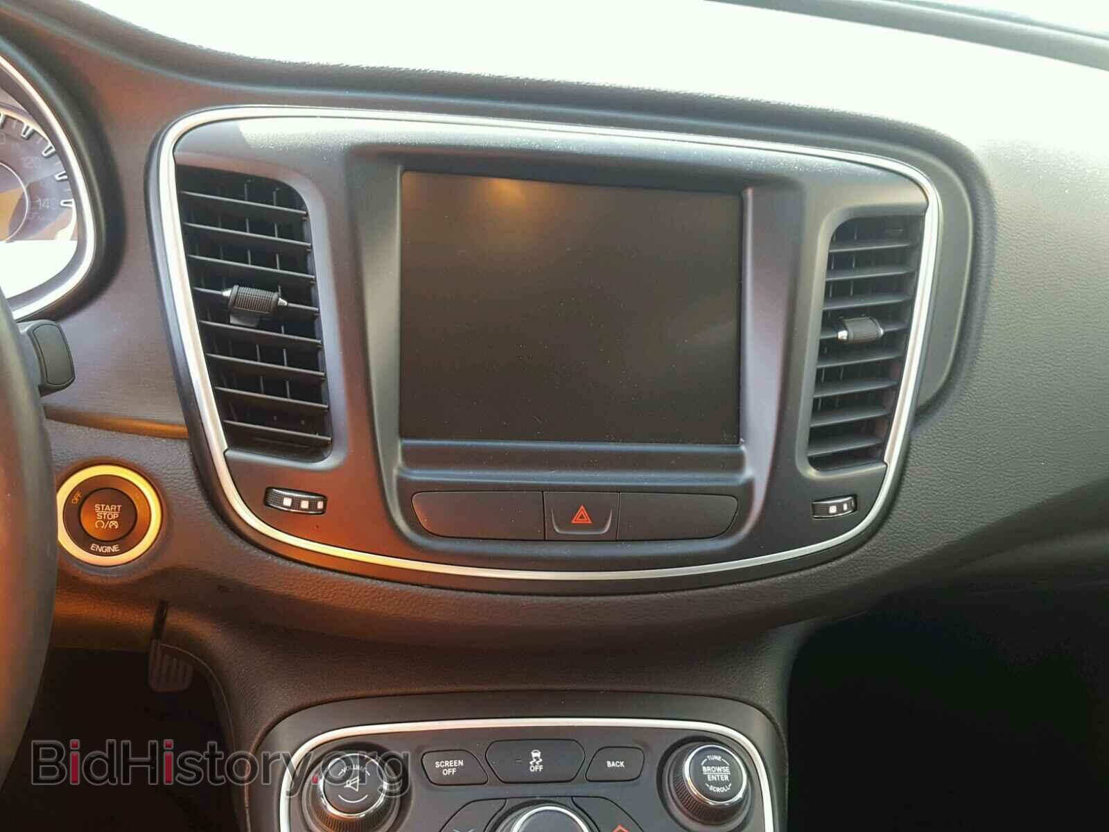 2016 CHRYSLER 200 - VIN: 1C3CCCAB2GN169556 - Фото 9