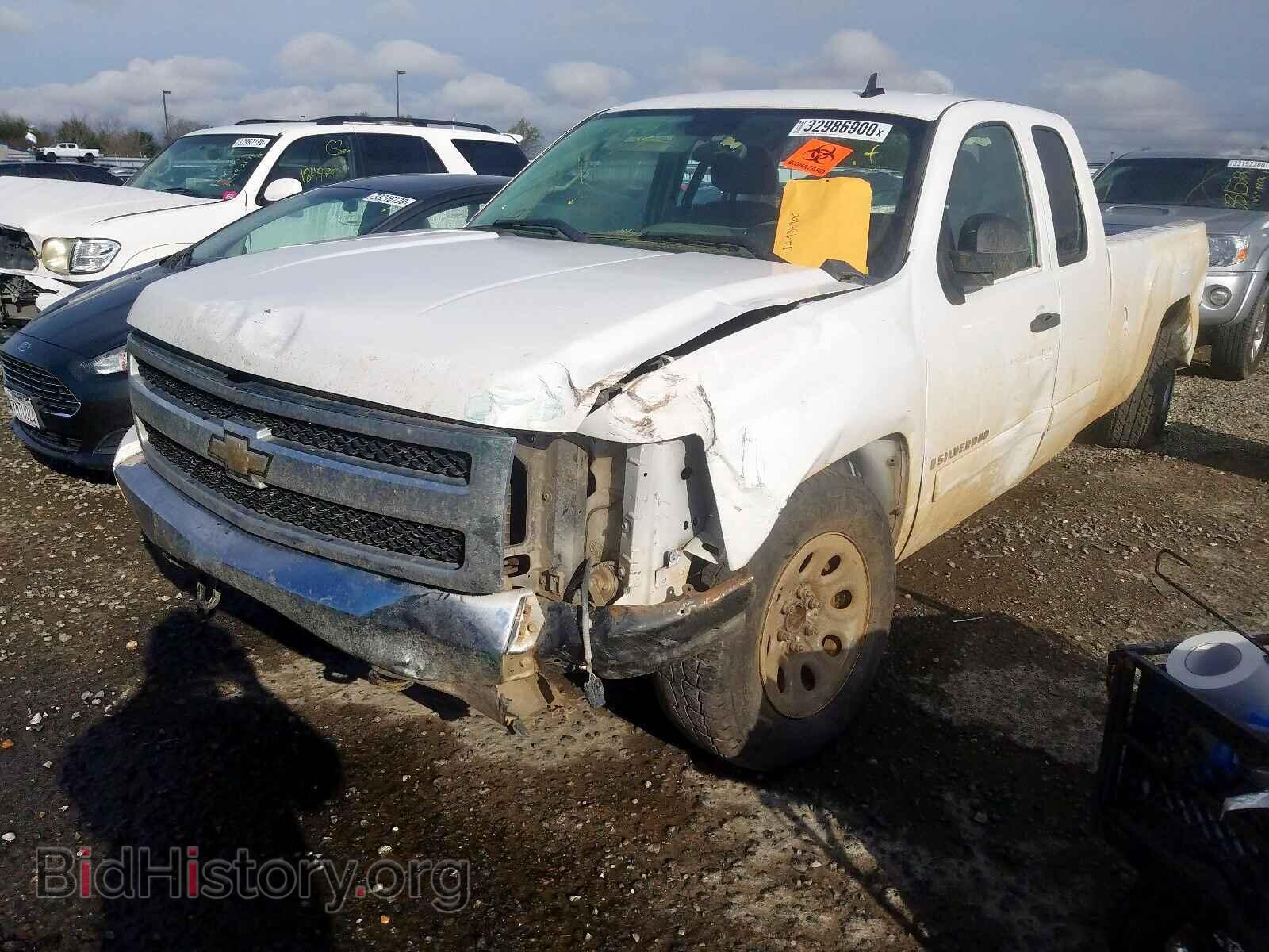 2008 CHEVROLET SILVERADO - VIN: 1GCEC19J48E215670 - Photo 2