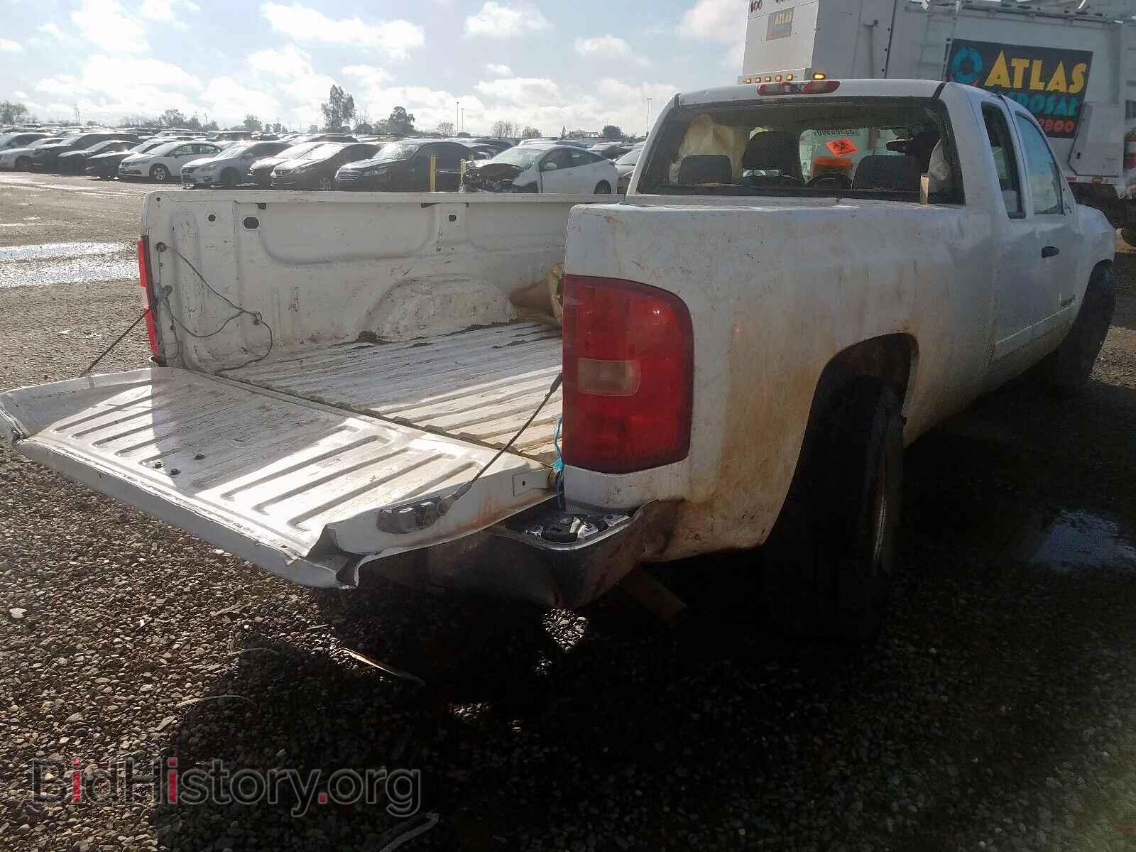 2008 CHEVROLET SILVERADO - VIN: 1GCEC19J48E215670 - Photo 4