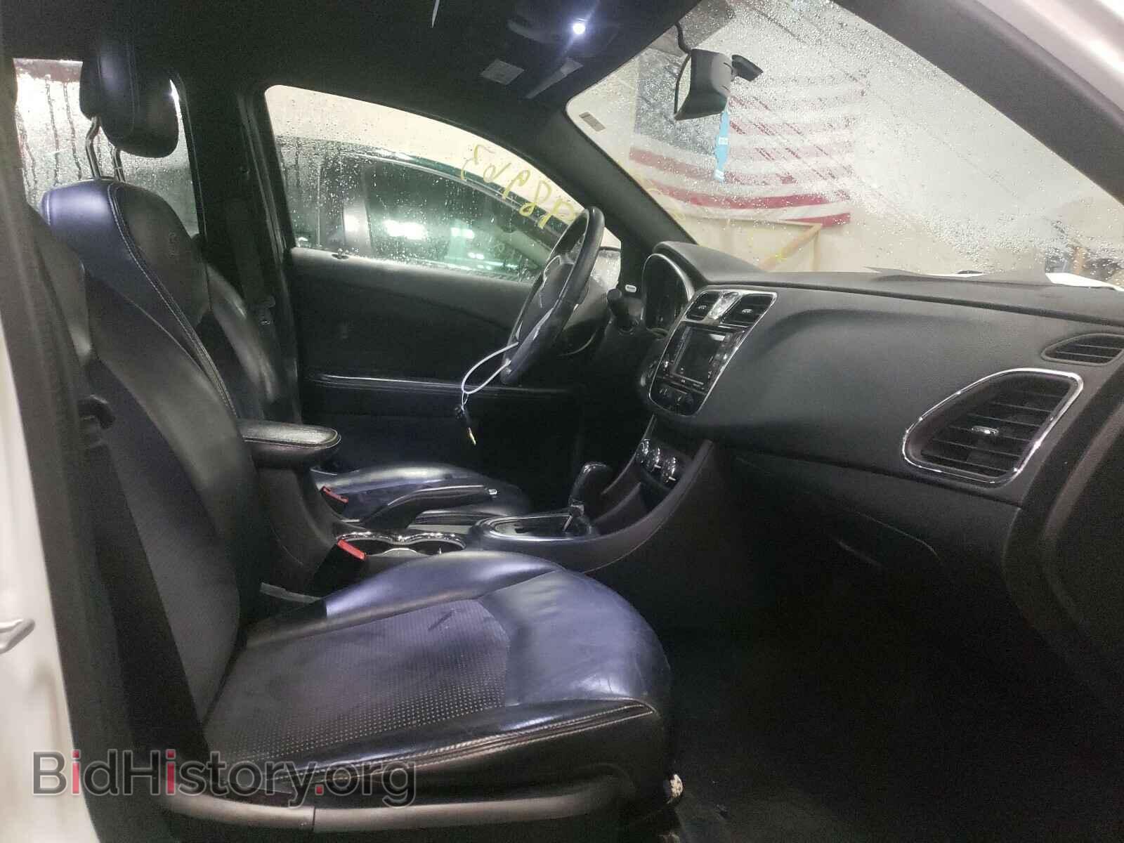 2014 CHRYSLER 200 - VIN: 1C3CCBCG9EN164774 - Фото 5