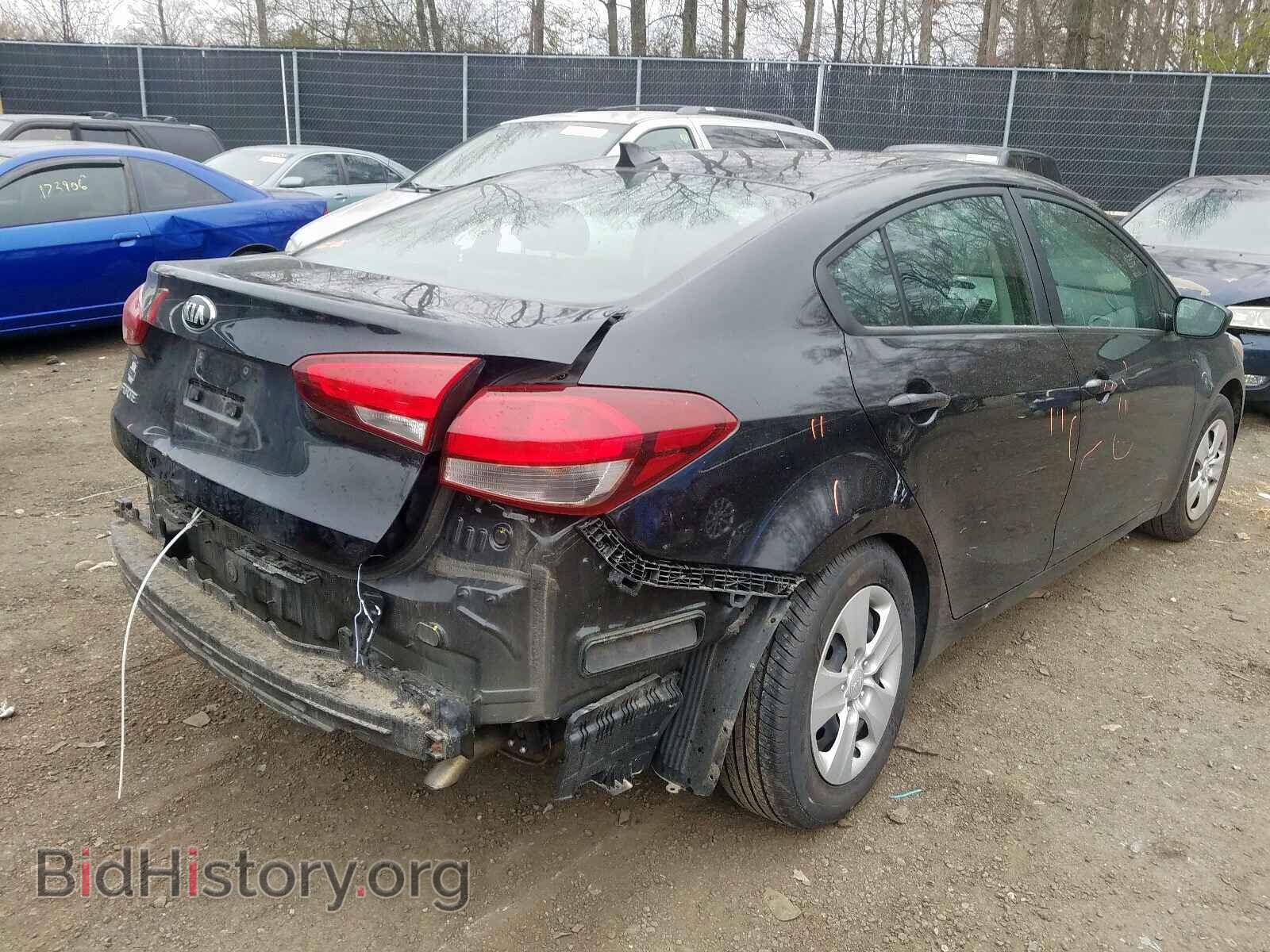 2017 KIA FORTE - VIN: 3KPFK4A79HE031046 - Фото 4