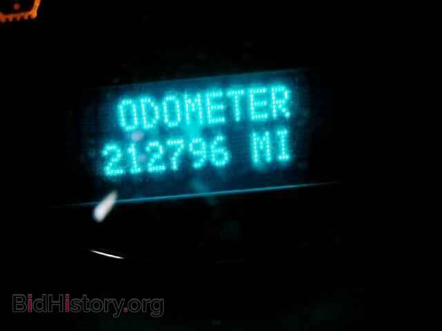 2007 CHEVROLET SILVERADO - VIN: 2GCEK133571689043 - Фото 8