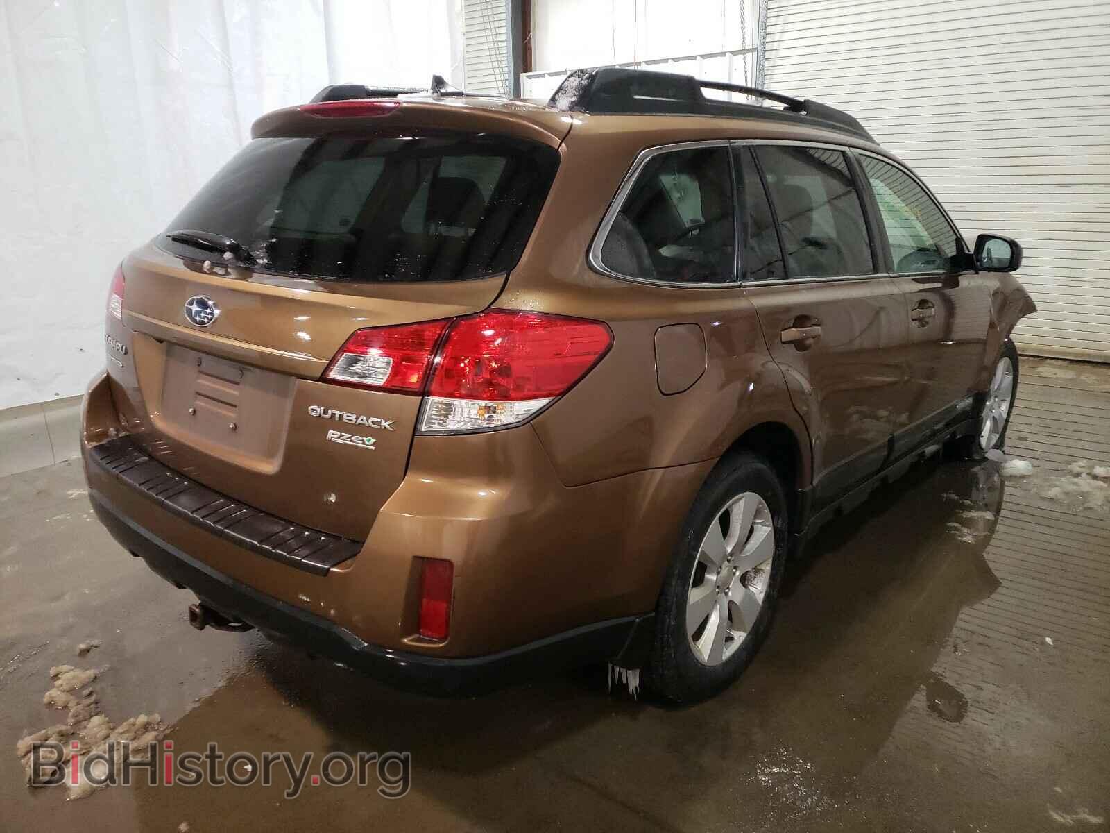 2011 SUBARU OUTBACK - VIN: 4S4BRBKC7B3418490 - Фото 4
