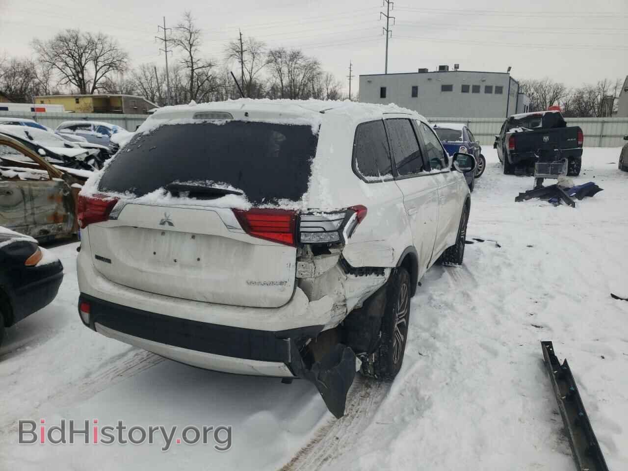 2016 MITSUBISHI OUTLANDER - VIN: JA4AD3A30GZ036466 - Фото 4