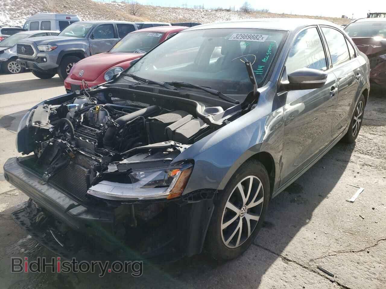 2017 VOLKSWAGEN JETTA - VIN: 3VWDB7AJ6HM381886 - Фото 2
