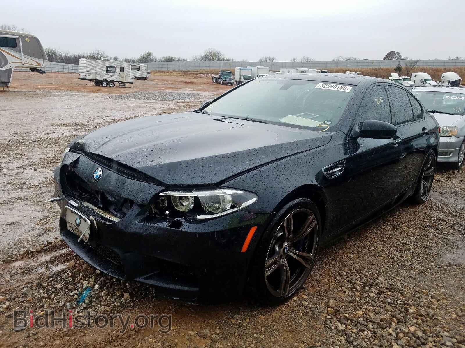 2014 BMW M5 - VIN: WBSFV9C50ED593049 - Photo 2