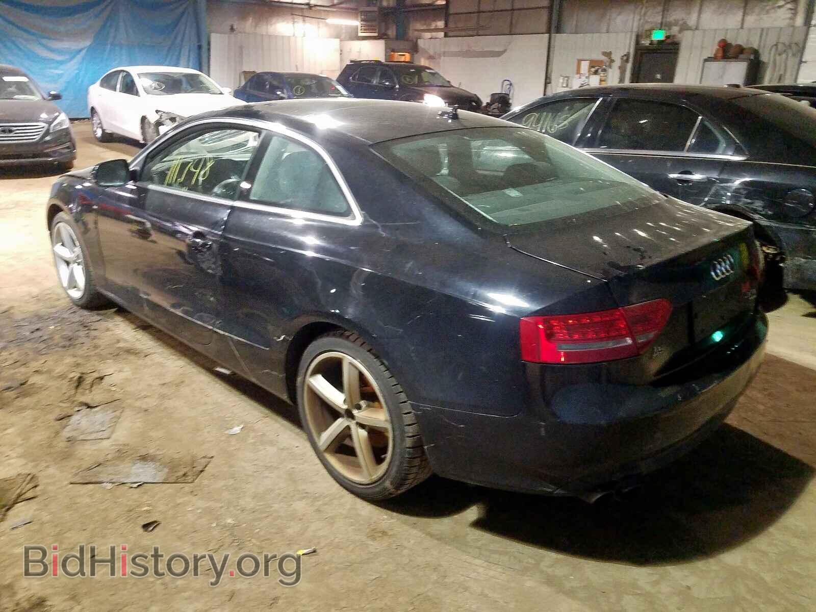 2010 AUDI A5 - VIN: WAURFAFR3AA031351 - Фото 3