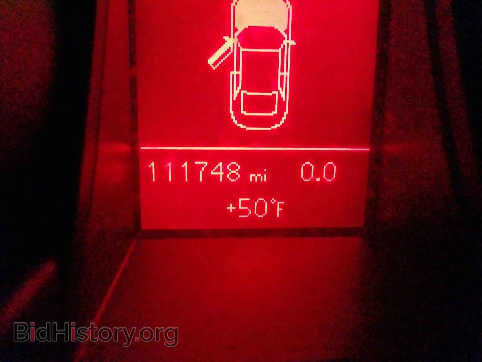 2010 AUDI A5 - VIN: WAURFAFR3AA031351 - Фото 8