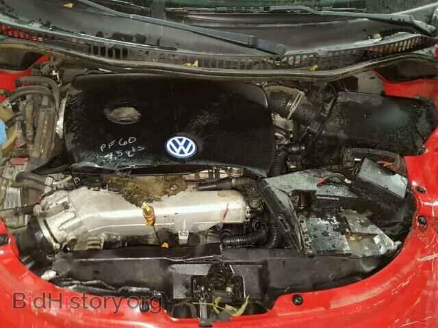 2002 VOLKSWAGEN BEETLE - VIN: 3VWDD21CX2M456692 - Фото 7
