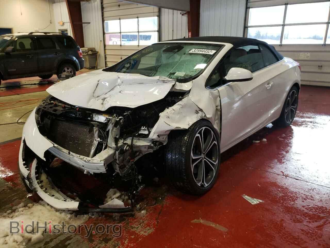 2016 BUICK CASCADA - VIN: W04WT3N59GG060703 - Фото 2