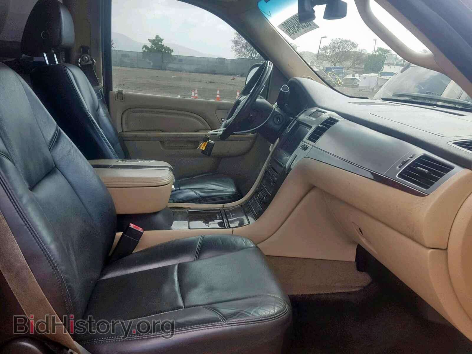 2011 CADILLAC ESCALADE L - VIN: 1GYS3BEF3BR393817 - Фото 5