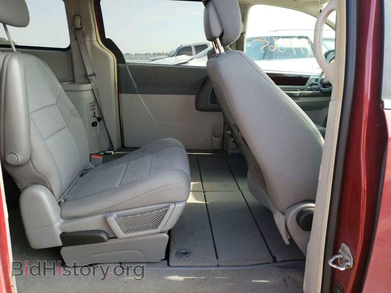 2010 CHRYSLER MINIVAN - VIN: 2A4RR5D12AR442681 - Фото 6