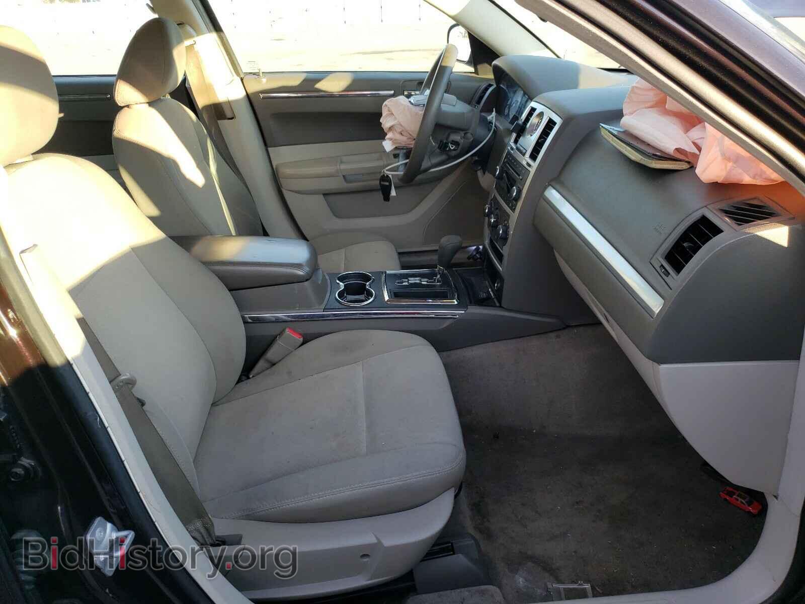 2010 CHRYSLER 300 - VIN: 2C3CA4CD9AH148052 - Фото 5