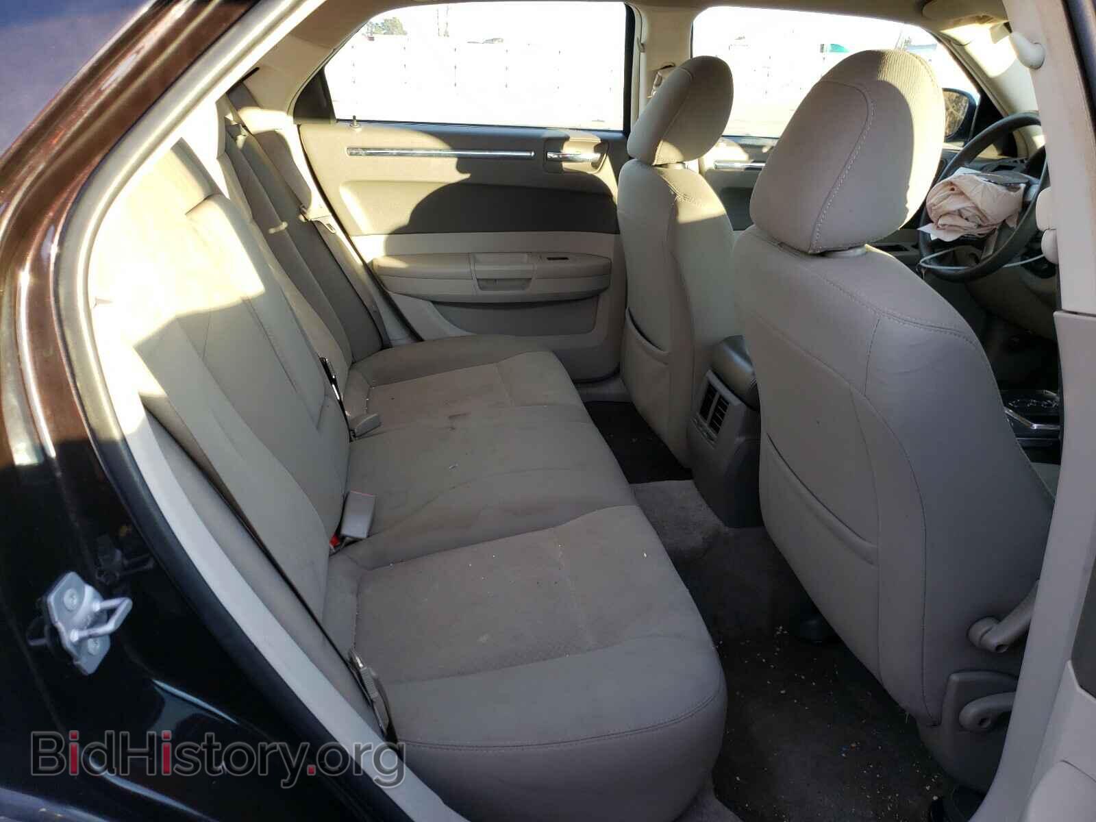 2010 CHRYSLER 300 - VIN: 2C3CA4CD9AH148052 - Фото 6