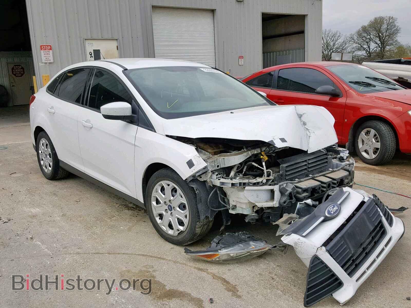 Photo 1FAHP3F24CL235809 - FORD FOCUS 2012