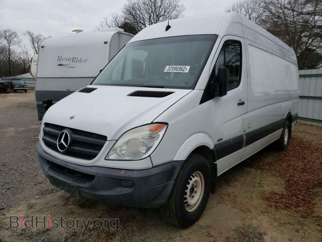 2011 MERCEDES-BENZ SPRINTER - VIN: WD3PE8CB1B5596943 - Фото 2