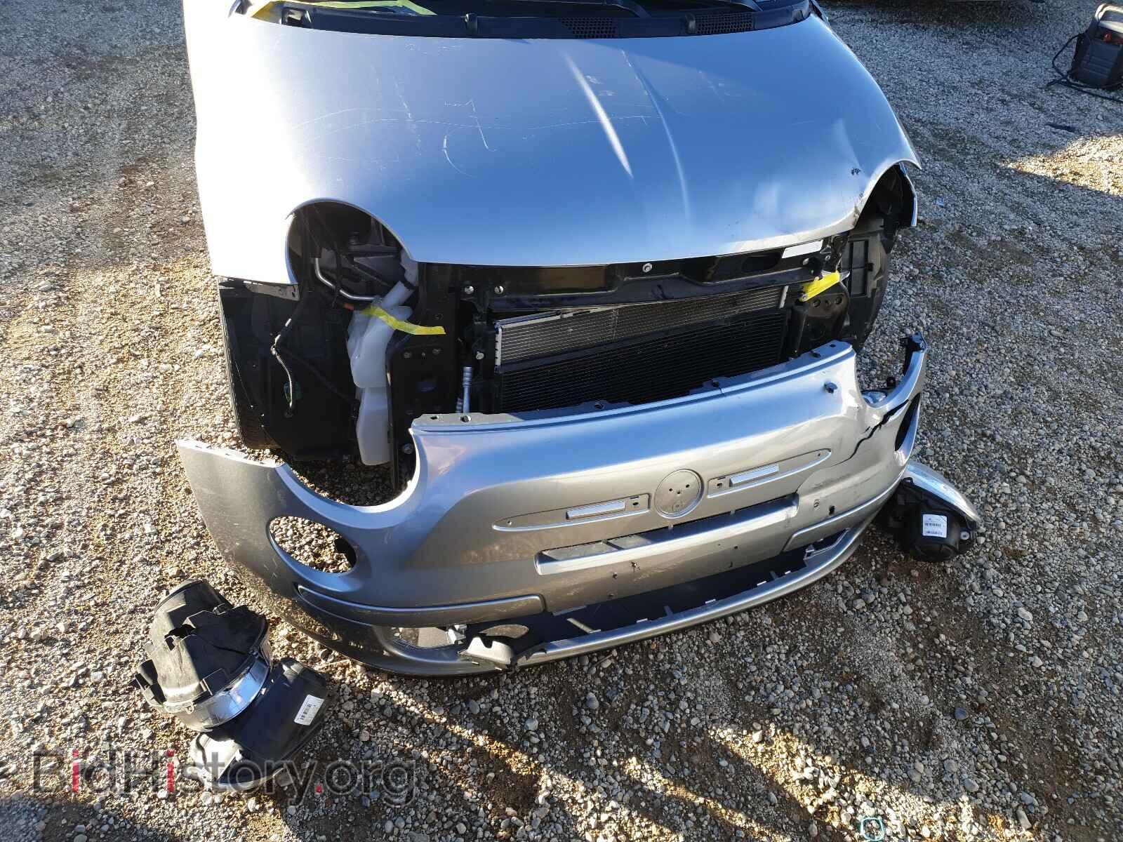 2017 FIAT 500 - VIN: 3C3CFFLR1HT579835 - Фото 9