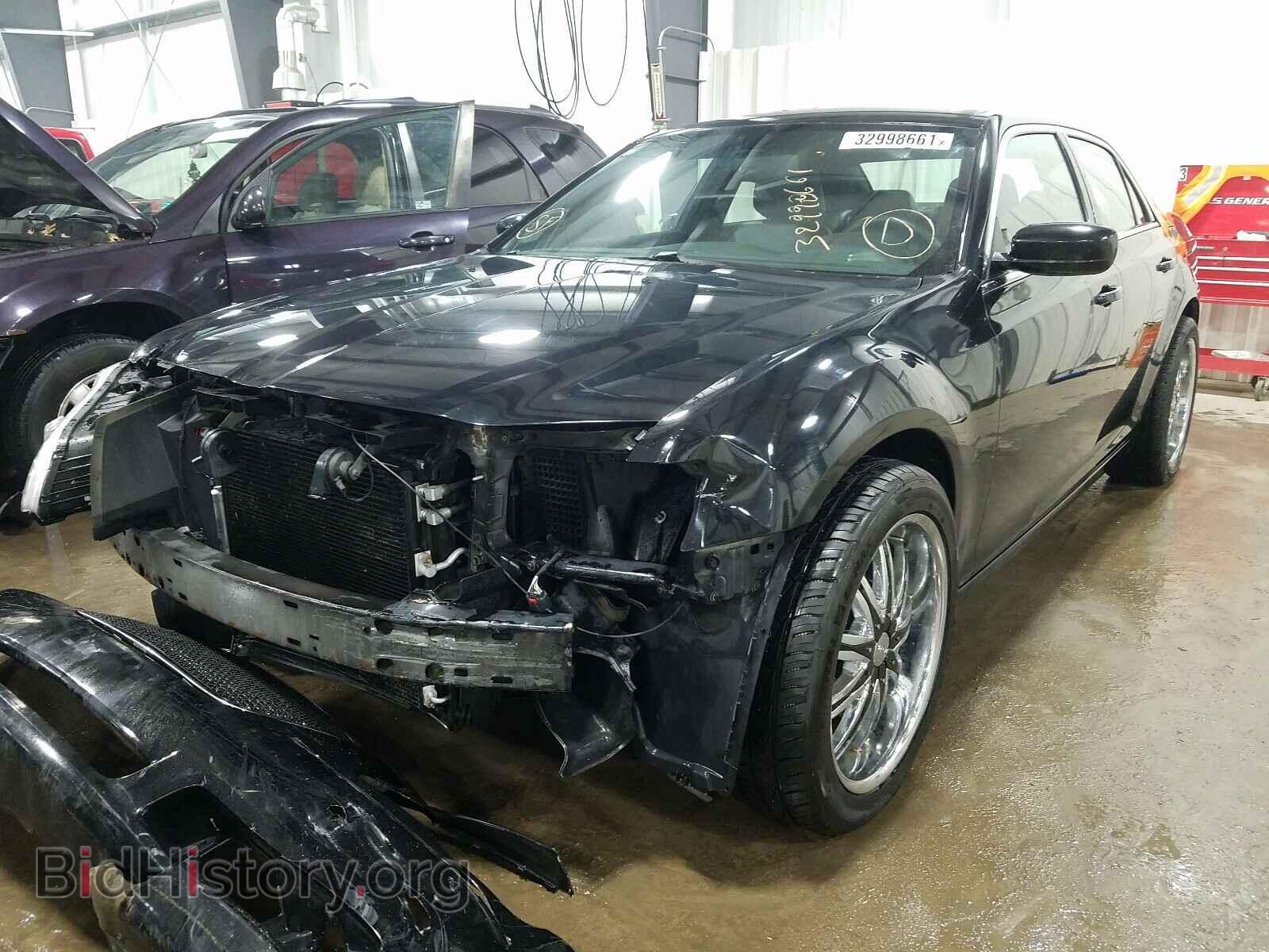 2013 CHRYSLER 300 - VIN: 2C3CCARG9DH633953 - Фото 2