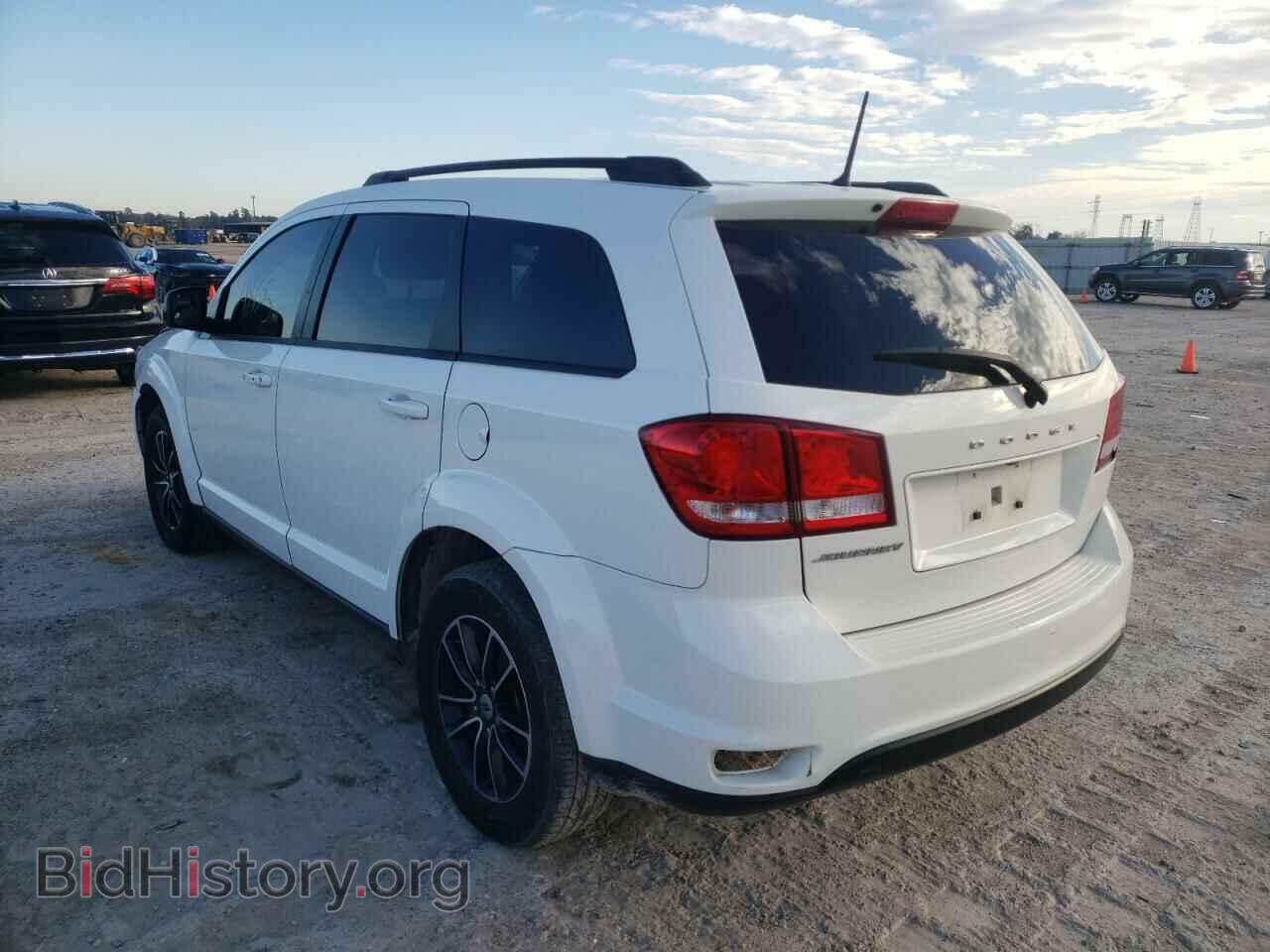 2019 DODGE JOURNEY - VIN: 3C4PDCBB7KT751489 - Фото 3