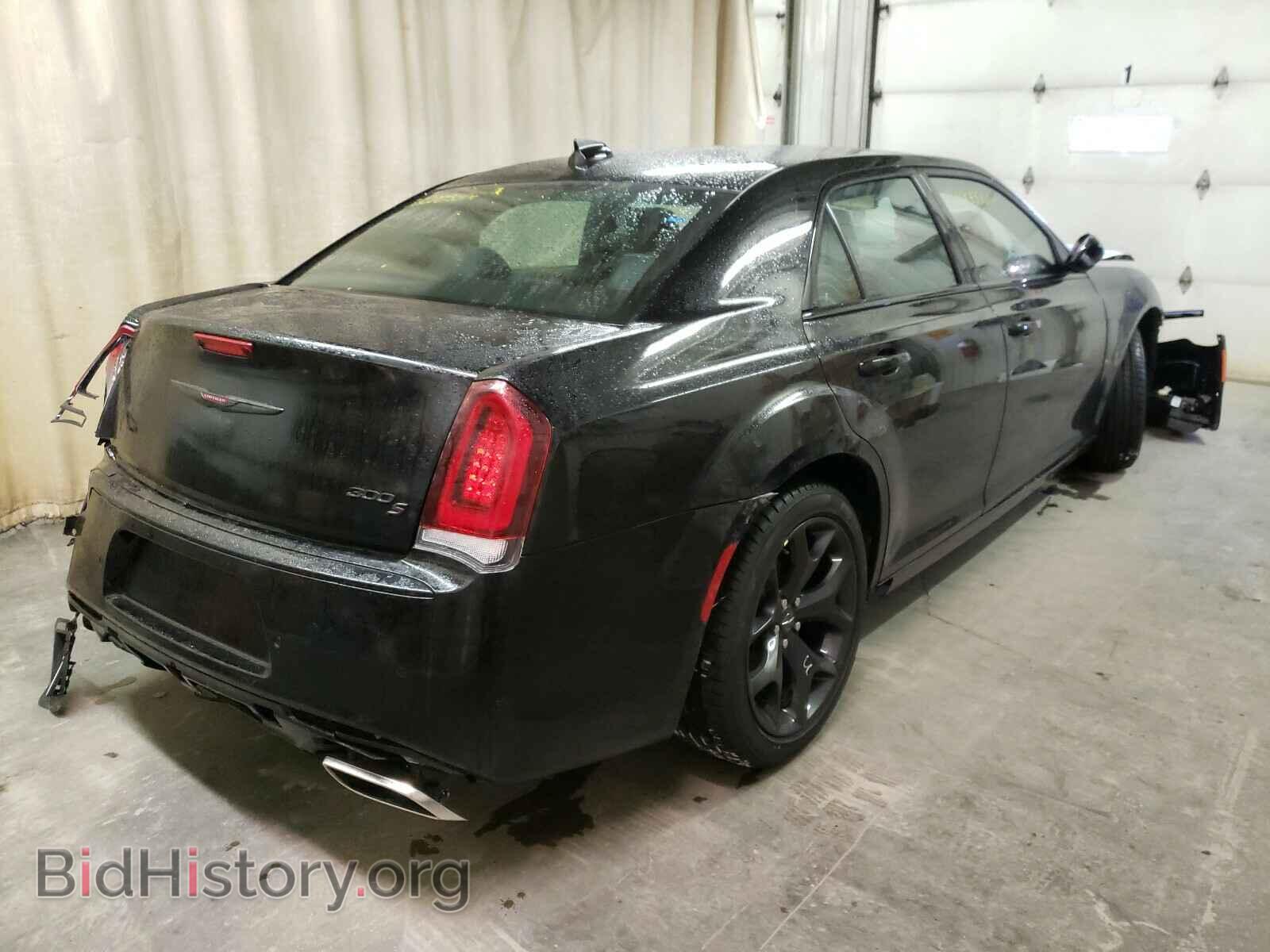 2021 CHRYSLER 300 - VIN: 2C3CCABG2MH520047 - Фото 4
