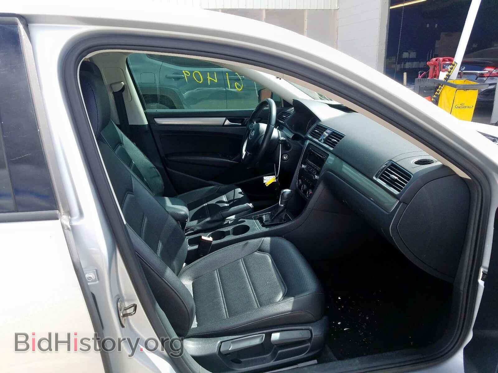 2014 VOLKSWAGEN PASSAT - VIN: 1VWAT7A3XEC089401 - Фото 5
