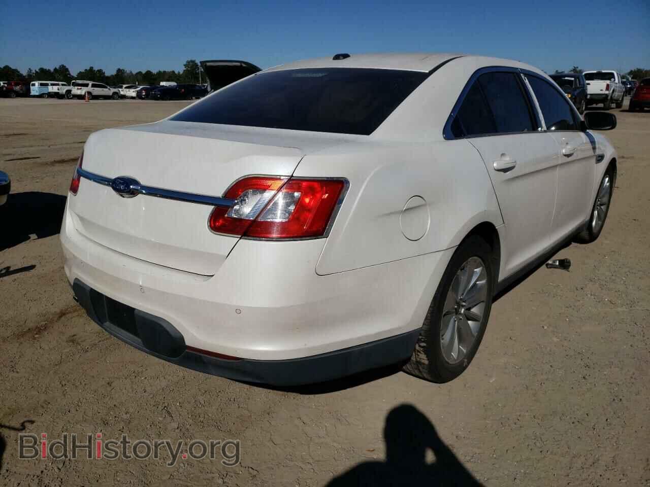 2011 FORD TAURUS - VIN: 1FAHP2FW4BG111592 - Фото 4