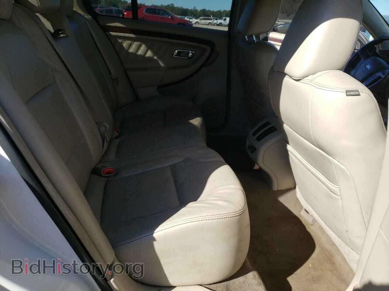 2011 FORD TAURUS - VIN: 1FAHP2FW4BG111592 - Фото 6