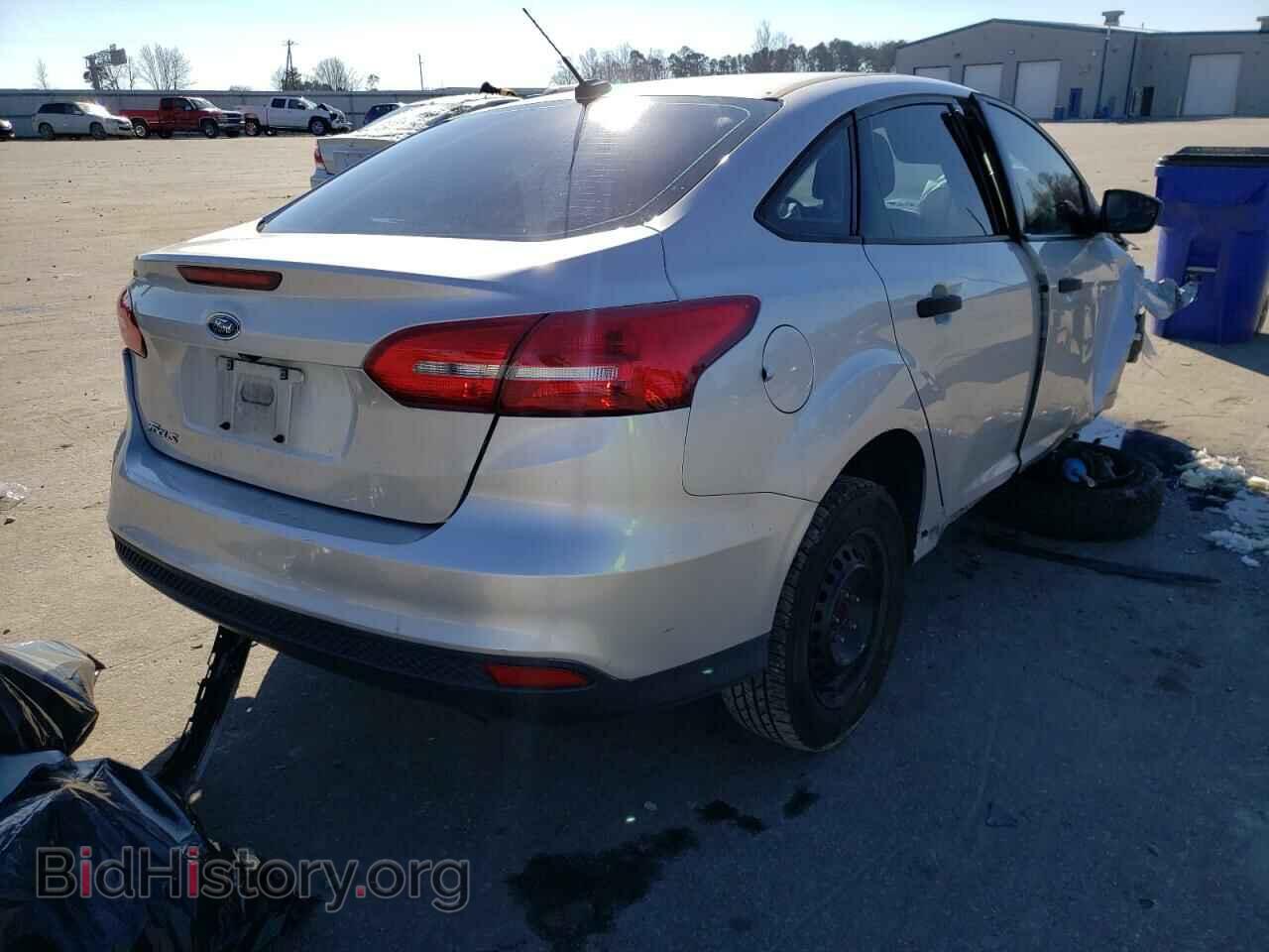2017 FORD FOCUS - VIN: 1FADP3E22HL202461 - Фото 4