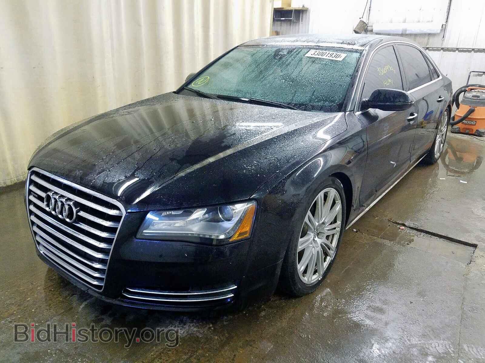 2011 AUDI A8 - VIN: WAURVAFD5BN012737 - Фото 2
