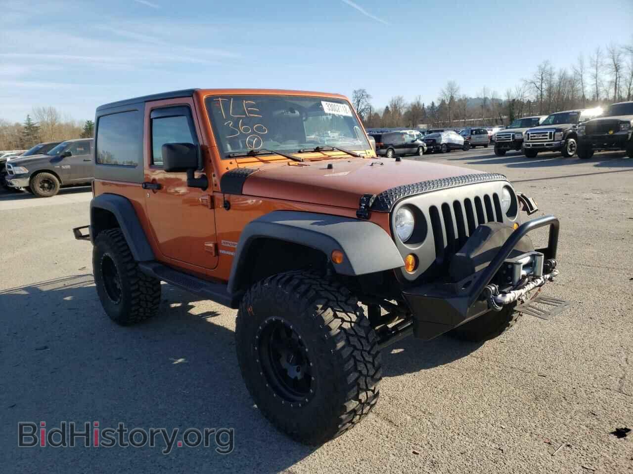 Photo 1J4AA2D14BL594121 - JEEP WRANGLER 2011