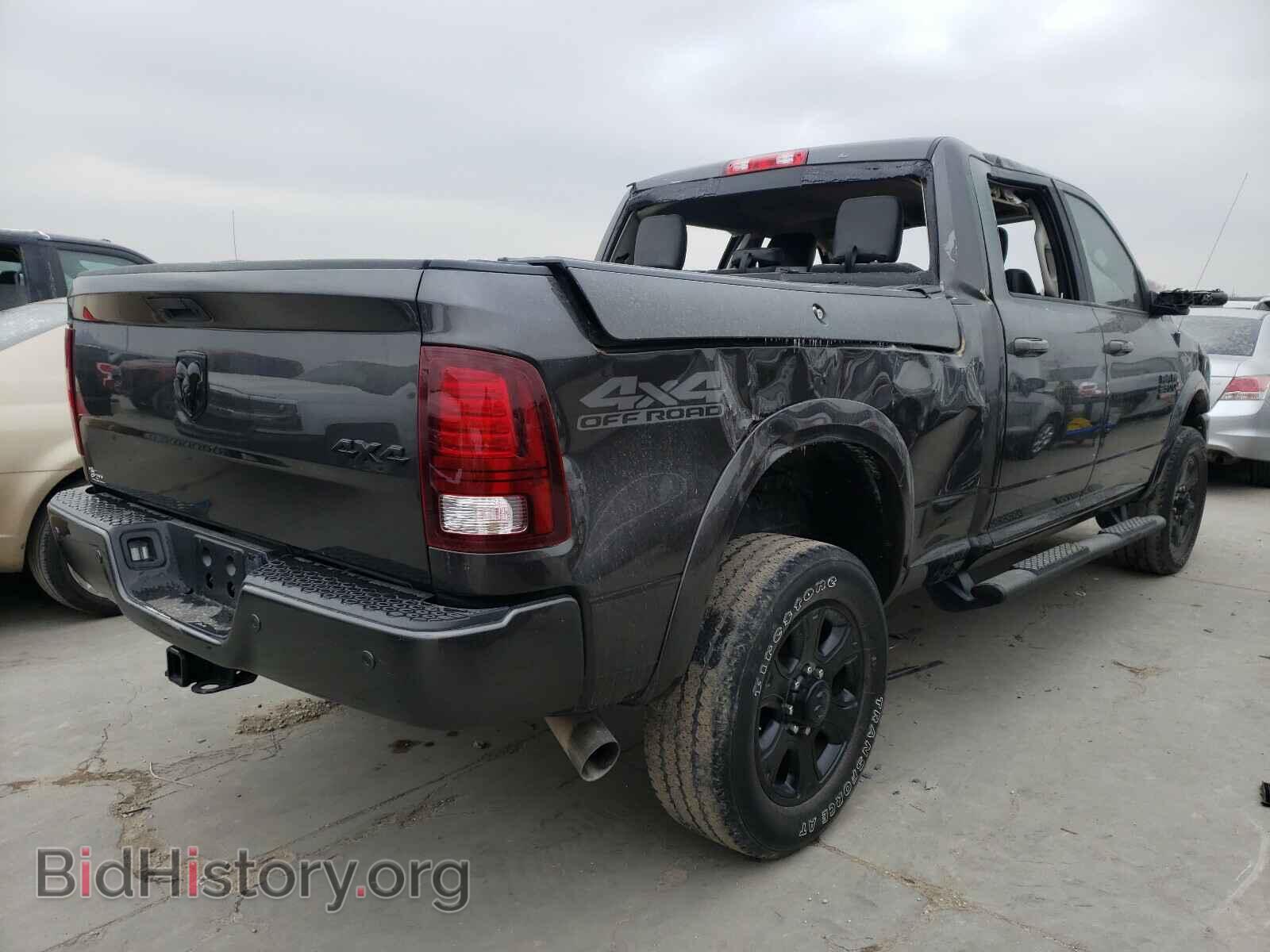 2018 RAM 2500 - VIN: 3C6UR5FL0JG345457 - Photo 4
