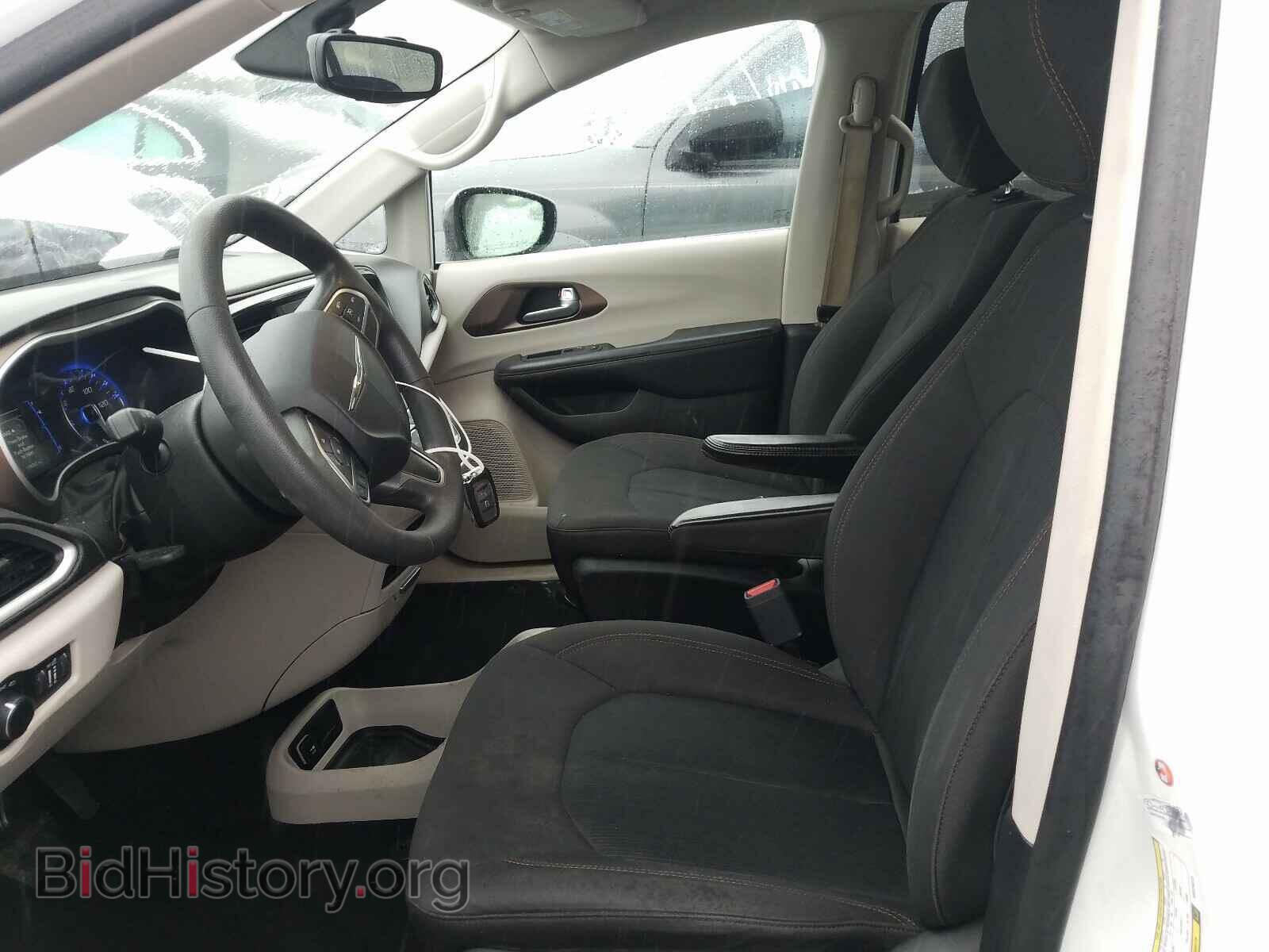 2017 CHRYSLER PACIFICA - VIN: 2C4RC1CGXHR529373 - Photo 5
