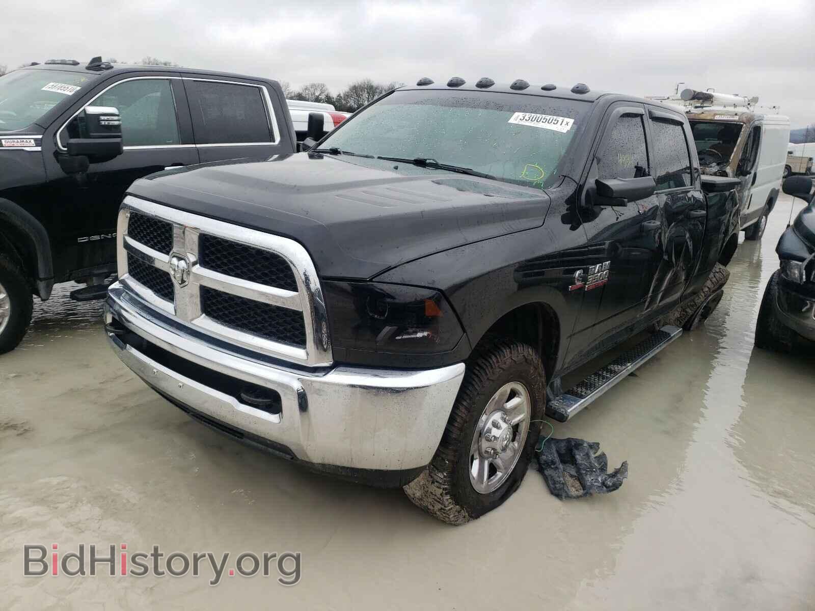2017 RAM 3500 - VIN: 3C63R3CL8HG619633 - Фото 2