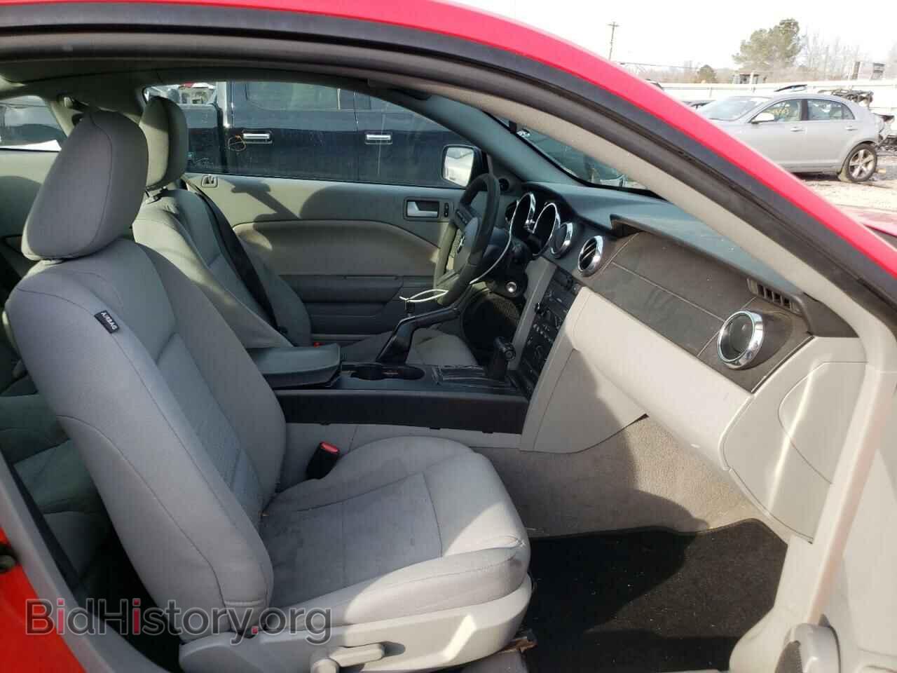 2008 FORD MUSTANG - VIN: 1ZVHT80N885128812 - Фото 5