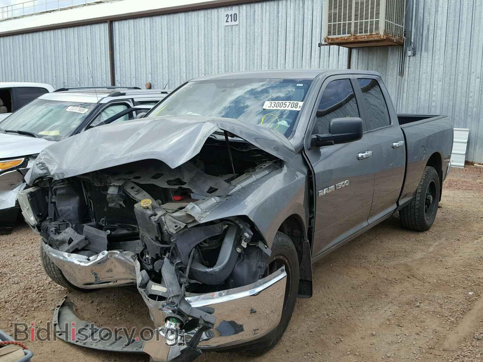 2011 DODGE RAM 1500 - VIN: 1D7RB1GP0BS628888 - Фото 2