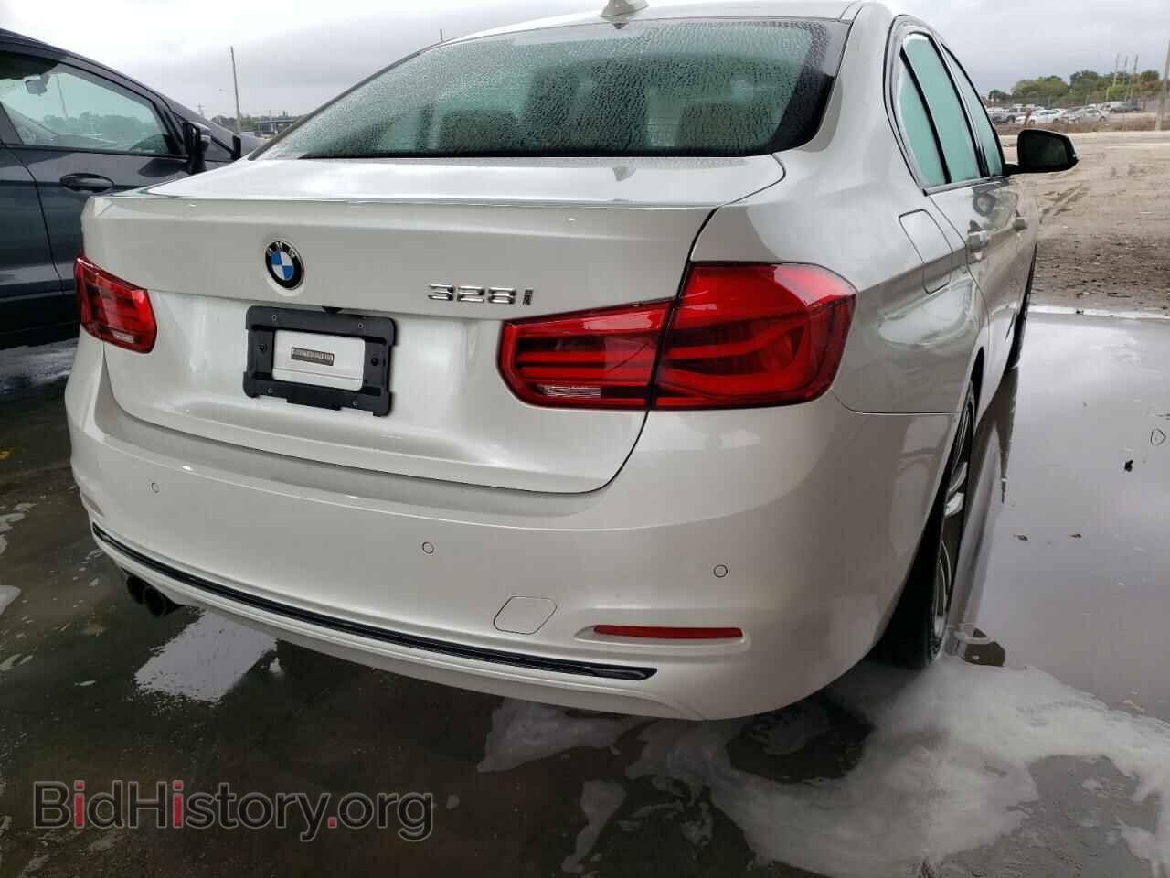 2016 BMW 3 SERIES - VIN: WBA8E9G52GNU28771 - Фото 4