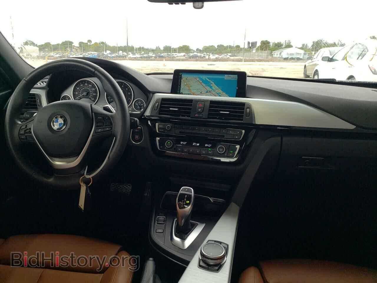 2016 BMW 3 SERIES - VIN: WBA8E9G52GNU28771 - Фото 9