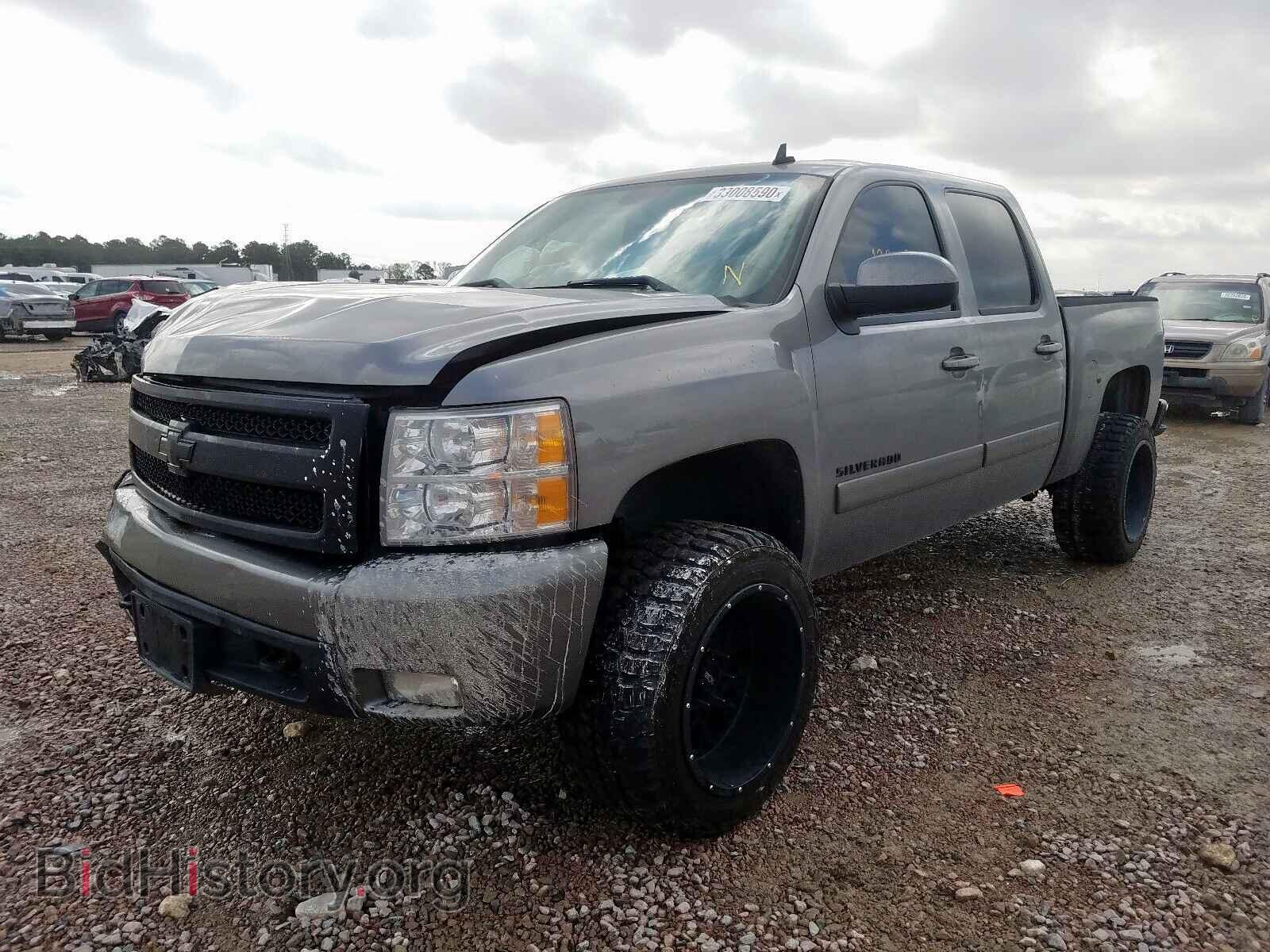 2008 CHEVROLET SILVERADO - VIN: 2GCEK13M781189573 - Фото 2