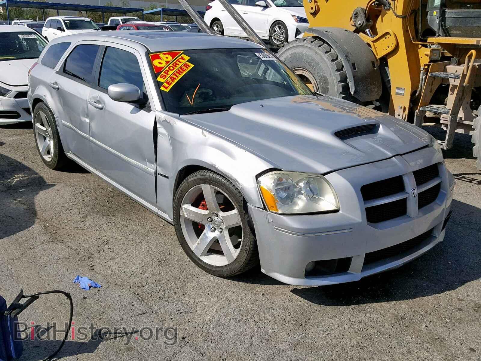Photo 2D8GV77346H346924 - DODGE MAGNUM 2006