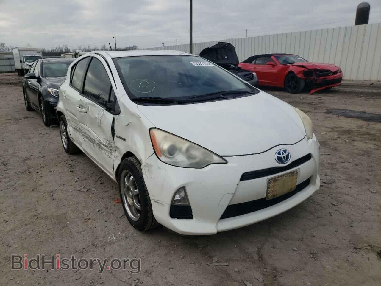 Фотография JTDKDTB34C1506029 - TOYOTA PRIUS 2012